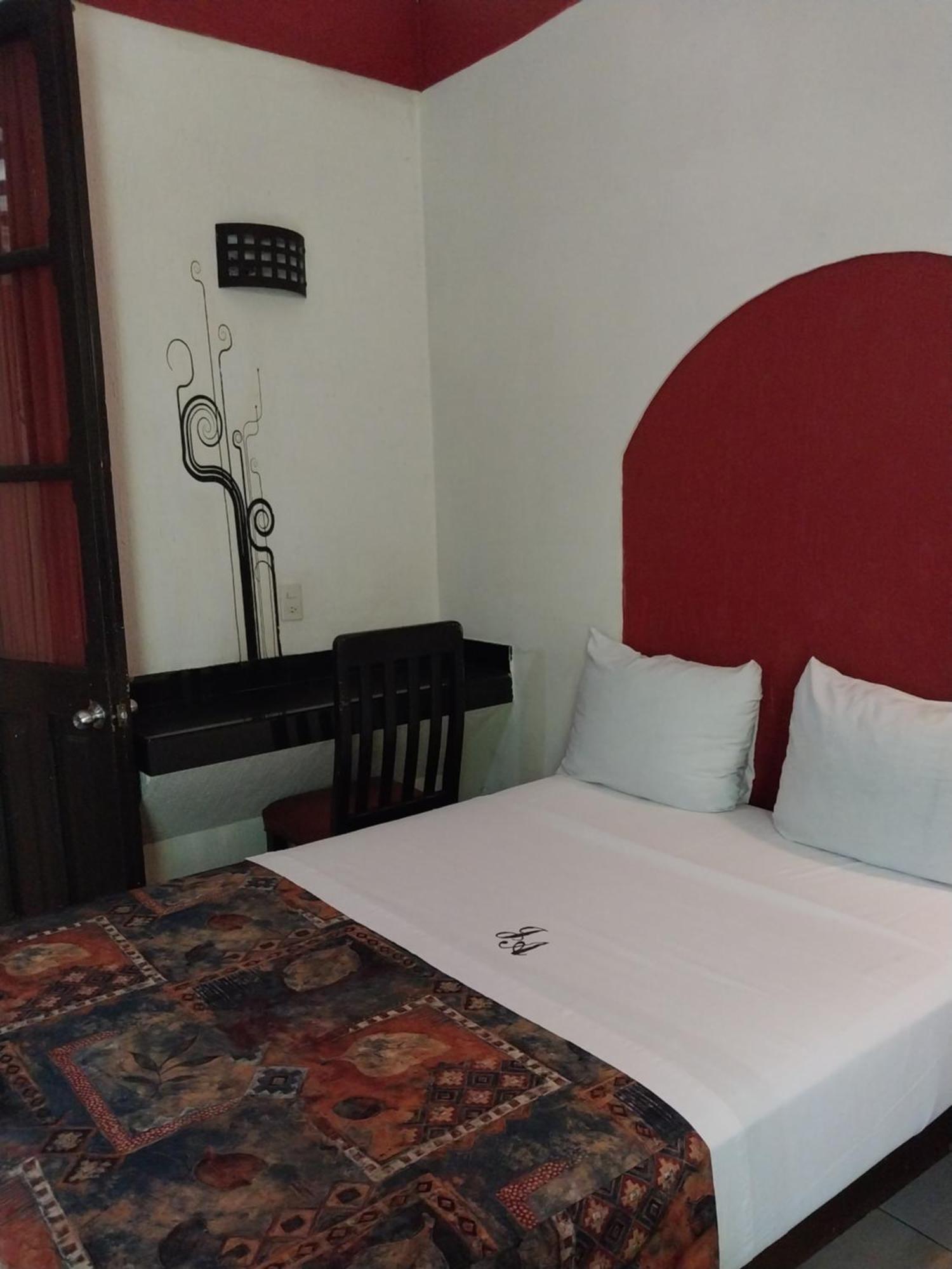 Hotel Jorge Alejandro Guadalajara Dış mekan fotoğraf