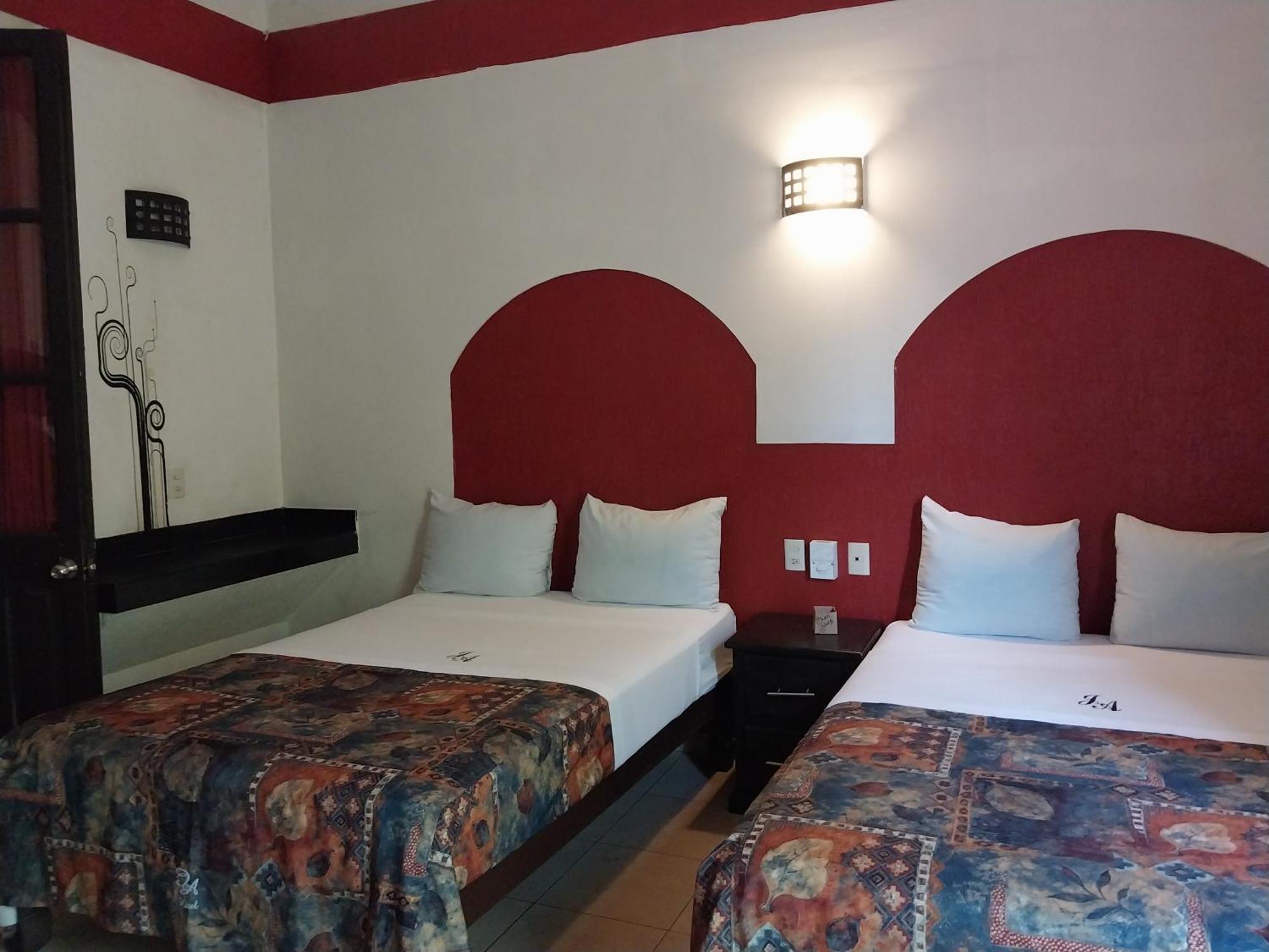 Hotel Jorge Alejandro Guadalajara Dış mekan fotoğraf