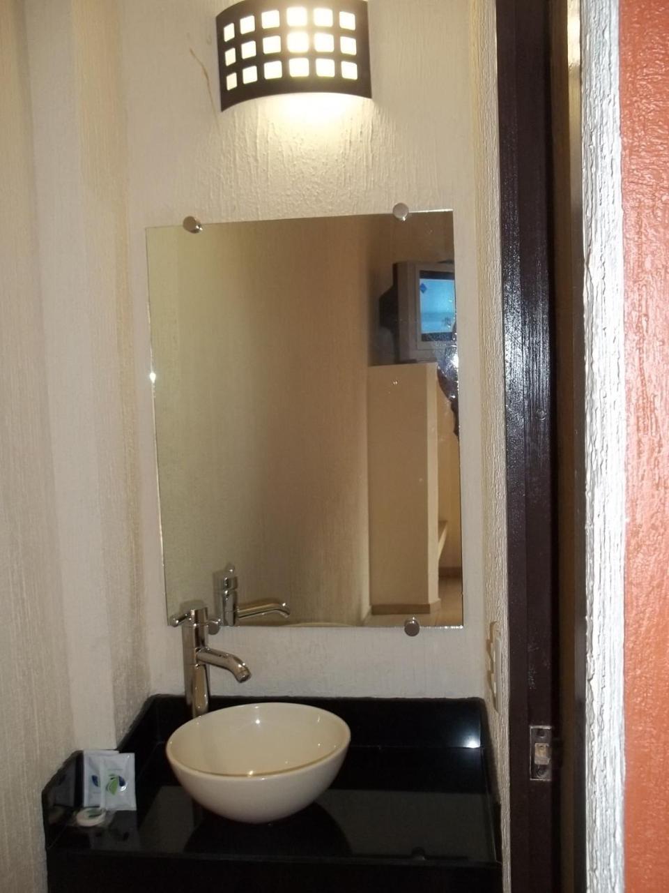 Hotel Jorge Alejandro Guadalajara Dış mekan fotoğraf